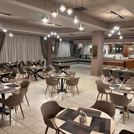 Achillio Hotel Komotini Exteriör bild