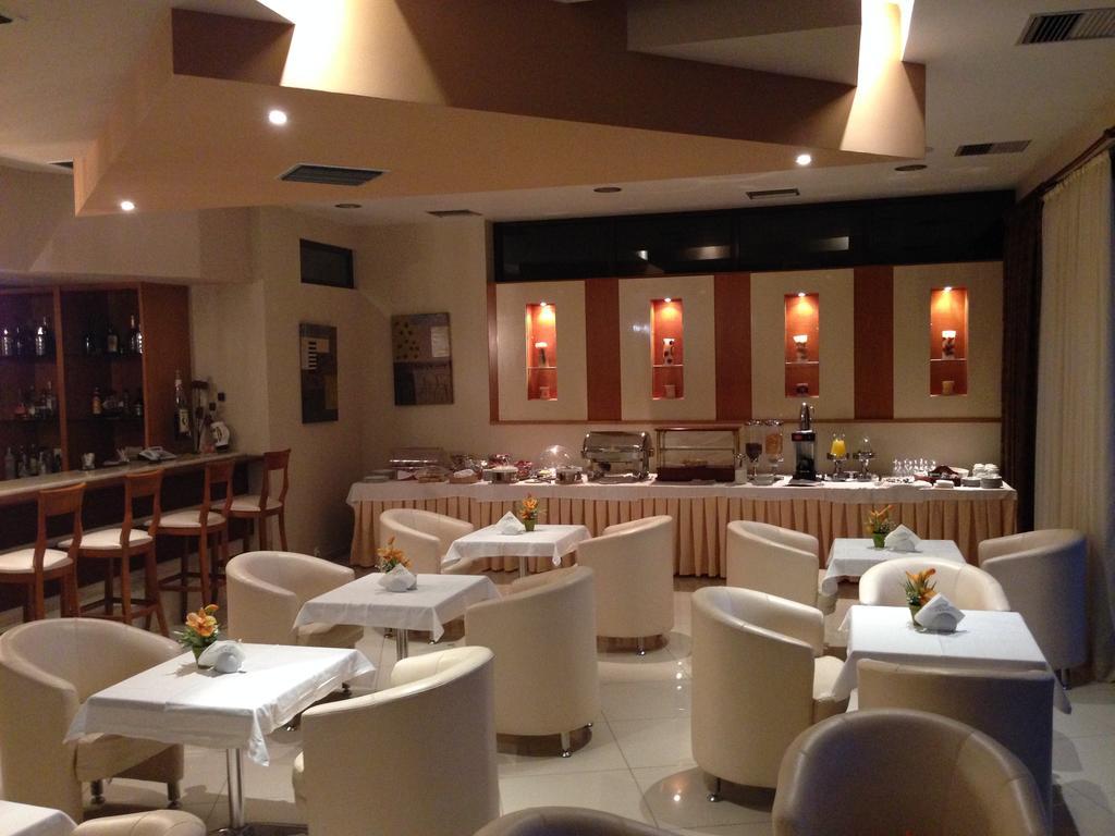 Achillio Hotel Komotini Exteriör bild