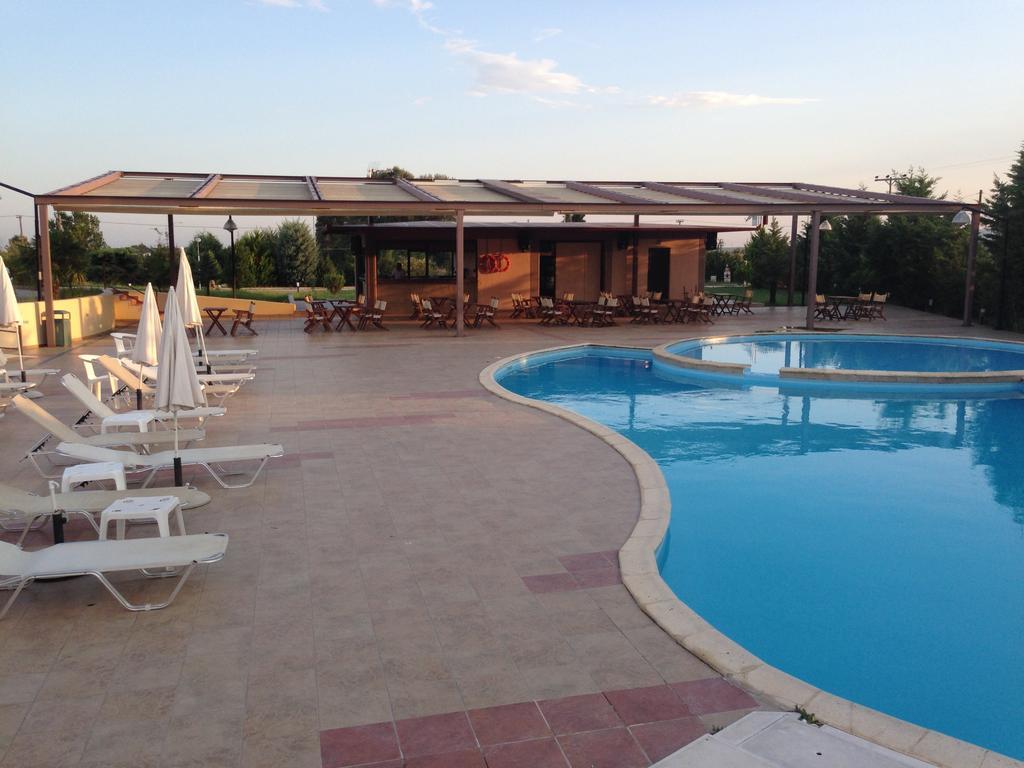 Achillio Hotel Komotini Exteriör bild