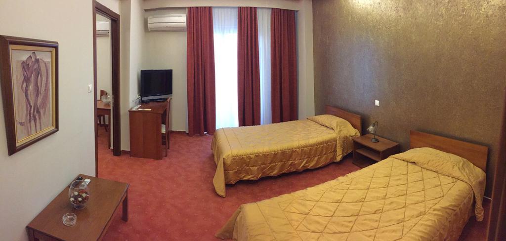 Achillio Hotel Komotini Exteriör bild