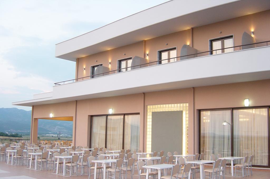 Achillio Hotel Komotini Exteriör bild