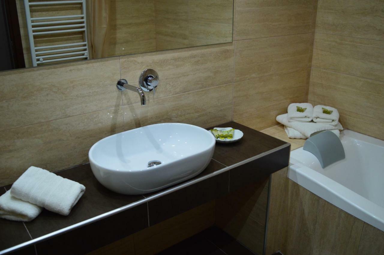 Achillio Hotel Komotini Exteriör bild