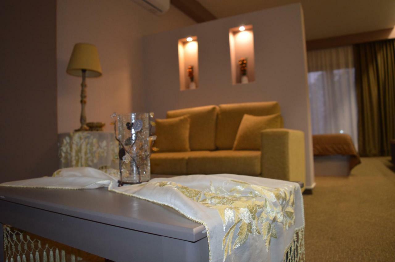 Achillio Hotel Komotini Exteriör bild
