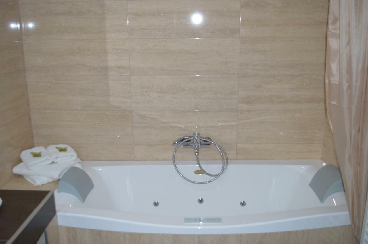Achillio Hotel Komotini Exteriör bild